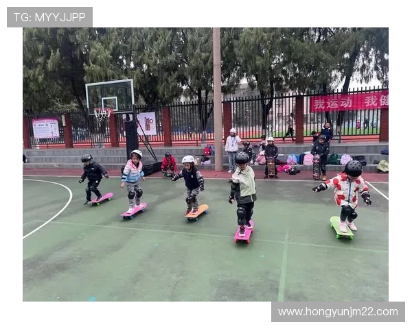 杨芳独家分享滑板技巧与心得体会助你轻松掌握滑板运动乐趣