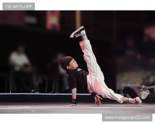 武汉街舞队的边路渗透策略分析与表现评估 武汉街舞队的边路渗透策略分析与表现评估