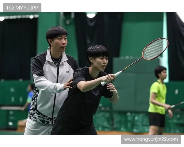 深圳羽毛球队耐力对比深度解析与训练策略探讨 深圳羽毛球队耐力对比深度解析与训练策略探讨