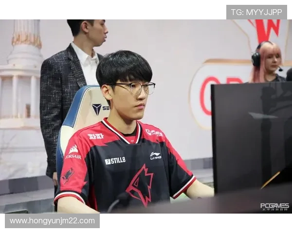 英雄联盟最新实力榜单揭晓FPX强势领跑TOP10战队分析