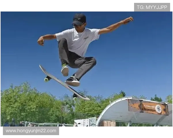 西安极限运动队在滑板精英赛中以78分稳居积分榜首位