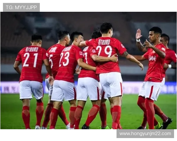 上港迎战澳大利亚球队力争主场胜利展现实力与信心 上港迎战澳大利亚球队力争主场胜利展现实力与信心