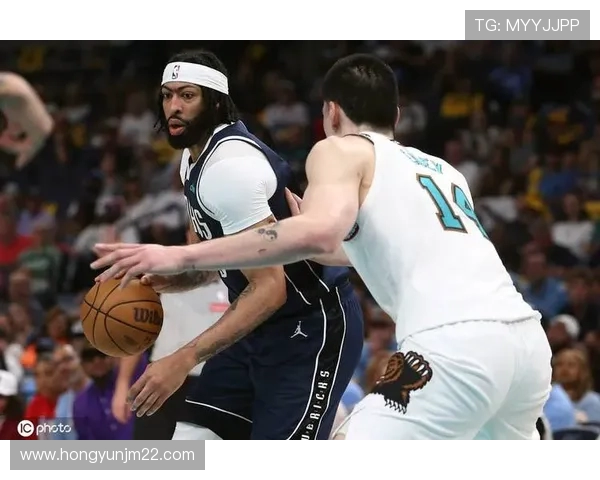 金州勇士与灰熊激战正酣谁将成为西部季后赛的黑马球队